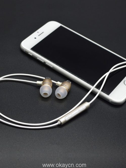 popular-metal-earphone-03